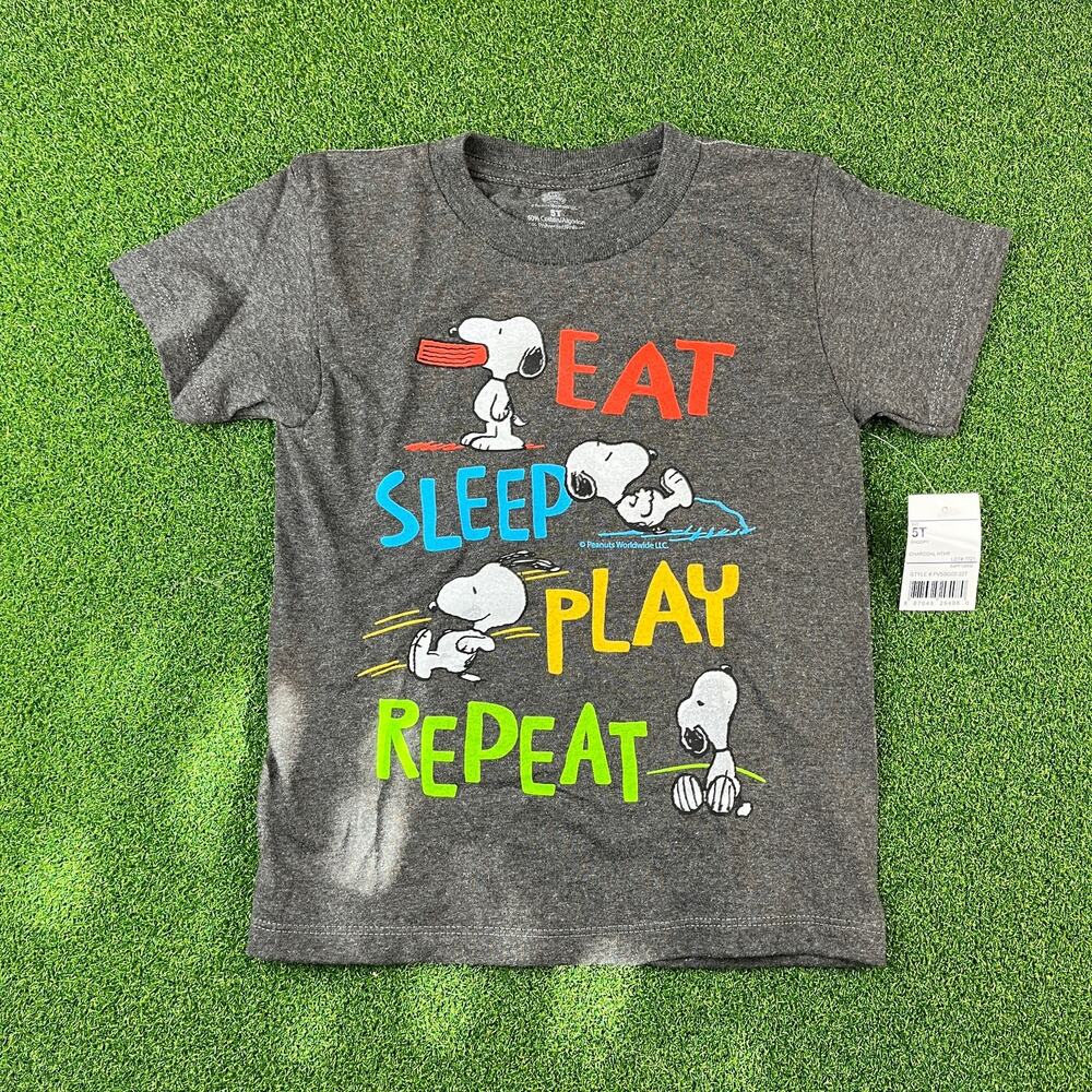 Snoopy Charcoal Heather Short Sleeve Graphic T-Shirt Boys Sz 5T NWT